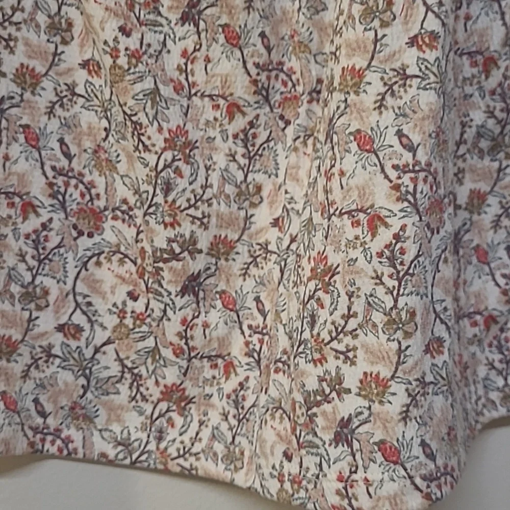 LOFT Pink and Gray Smocked Puff Sleeve Blouse used good‎ condition.